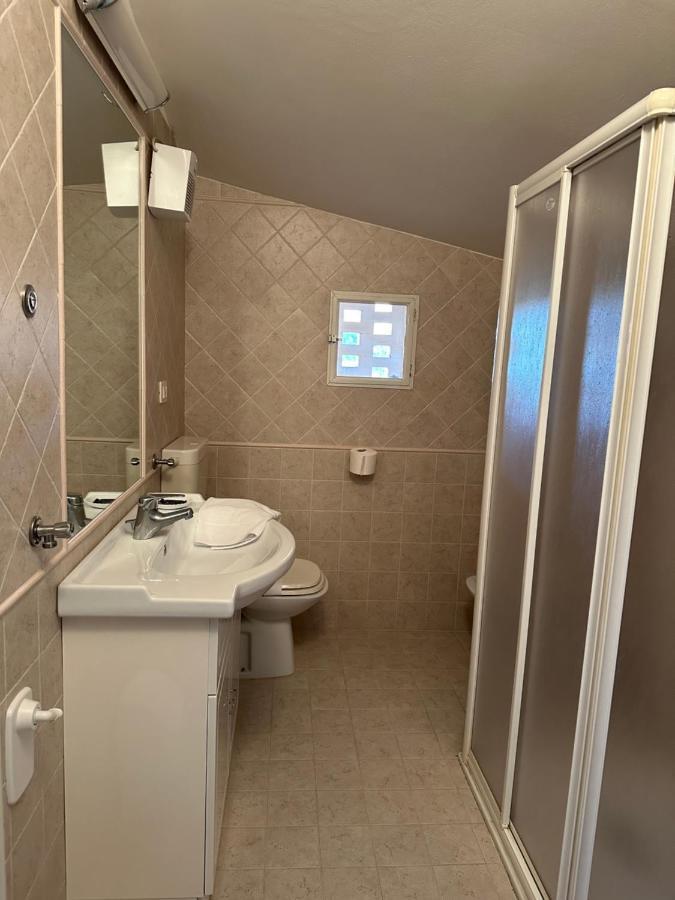 Nauthotel Градо Екстериор снимка